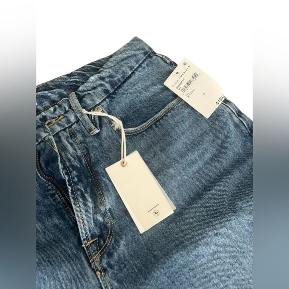 GOOD AMERICAN Good Boy Vintage Inspired Curvy Jean - Picture 2 of 8